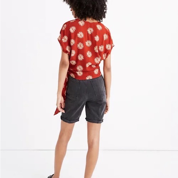 Sash-Tie Wrap Top in in Daisy Daydream Madewell Small - Picture 3 of 3